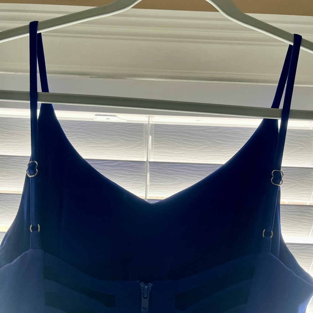 Morgan & Co. Elegant Blue Evening Gown Size 9 - Picture 7 of 11
